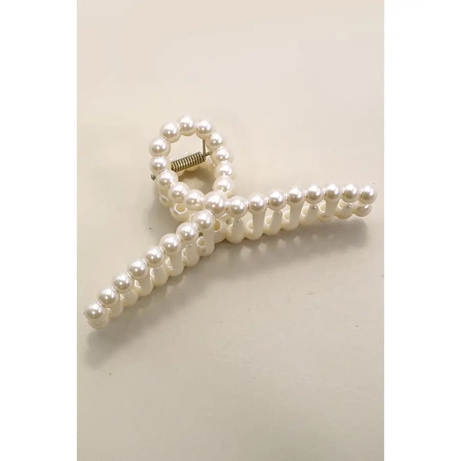 Pearl Hair Claw Clip