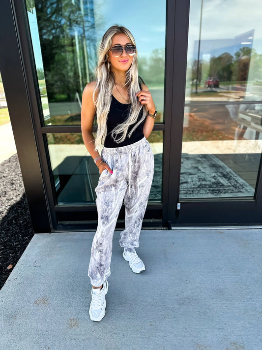 Birdie camo jogger preorder
